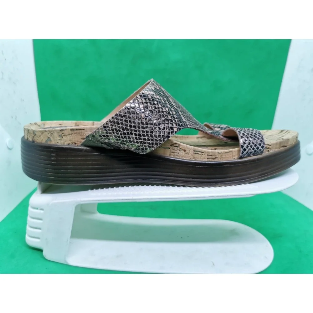DONALD J PLINER Met Bronze Python FAINA Platform Cork Sandal Size 8.5 M